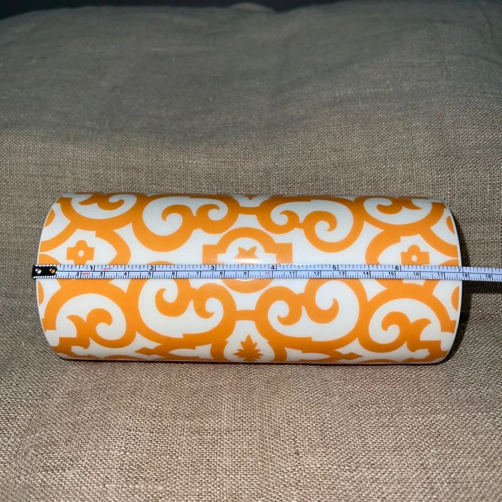 Porcelain Vase Damask Scroll Pattern Tumbler safe microwave dishwasher EUC